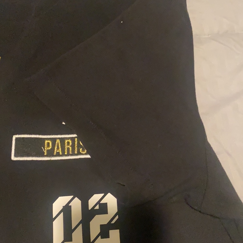 True Religion - Picture 5 of 5